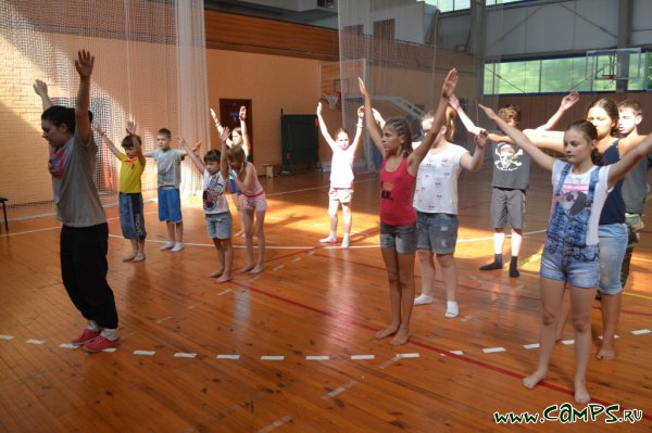 DanceCamp   (    )